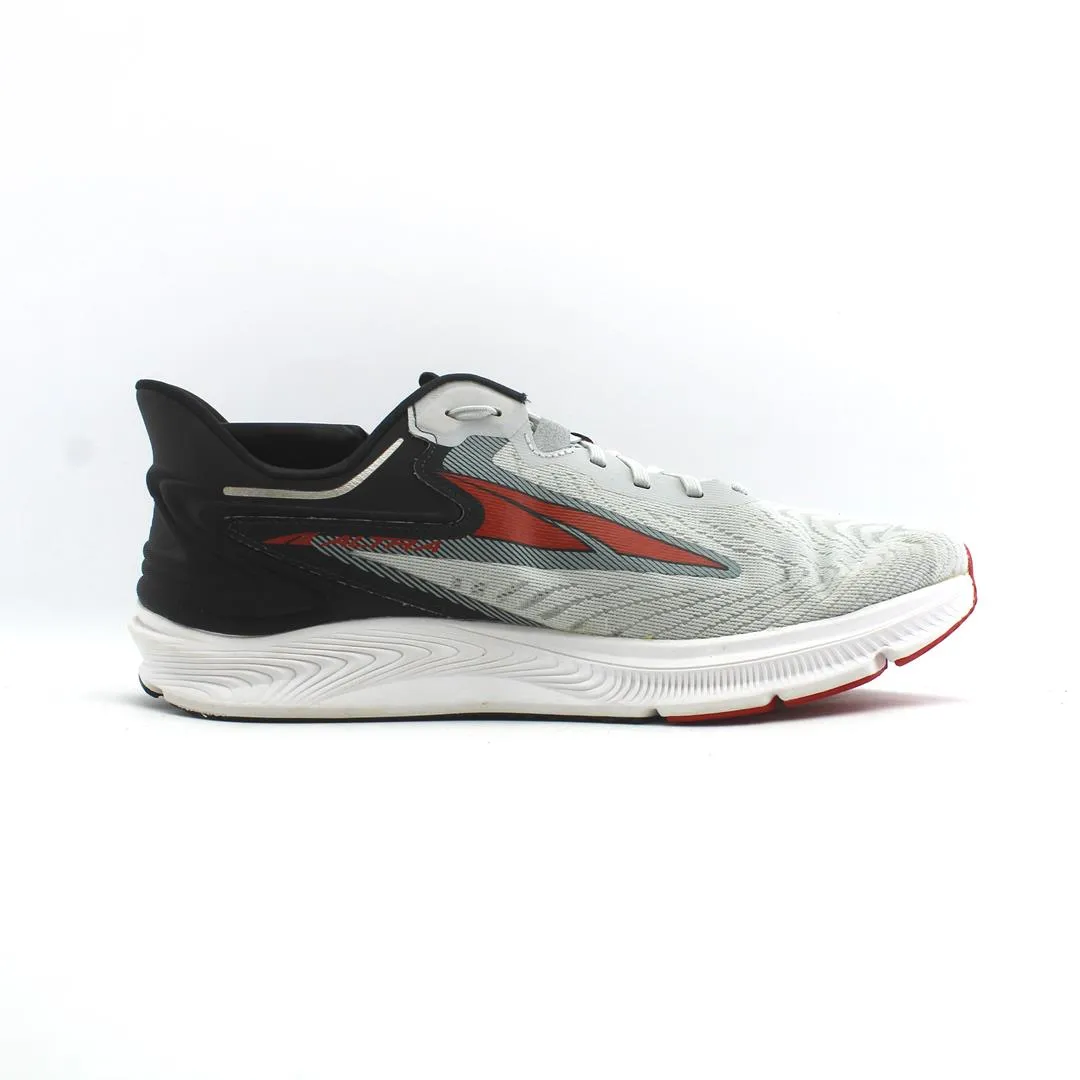 ALTRA  TORIN 6