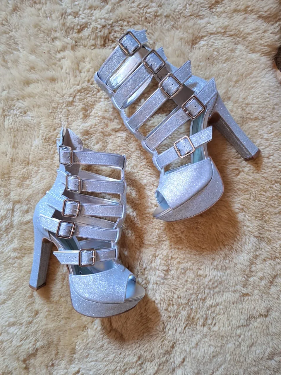 Beleza Pura Sambista (thin heel)