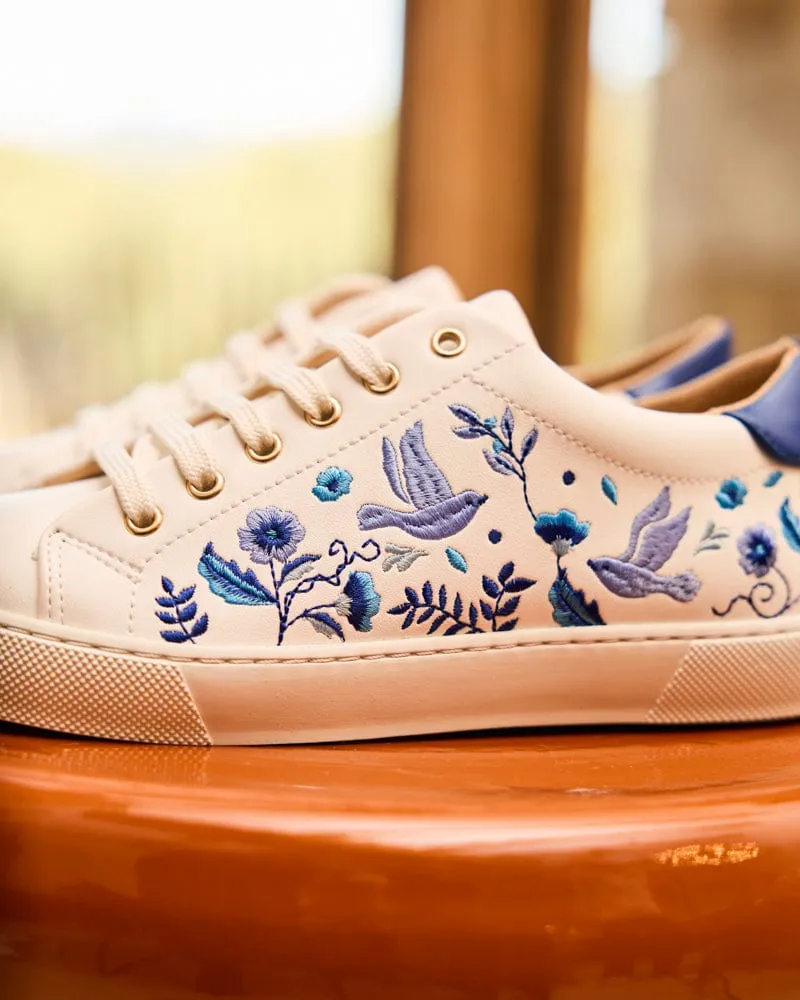 Virevolte Recycled Grain Leather Vegan Sneakers | Blue Garden