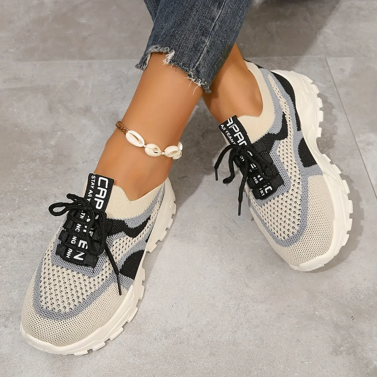 Women's Breathable And Comfortable Color-Blocked Outdoor Sports Shoes